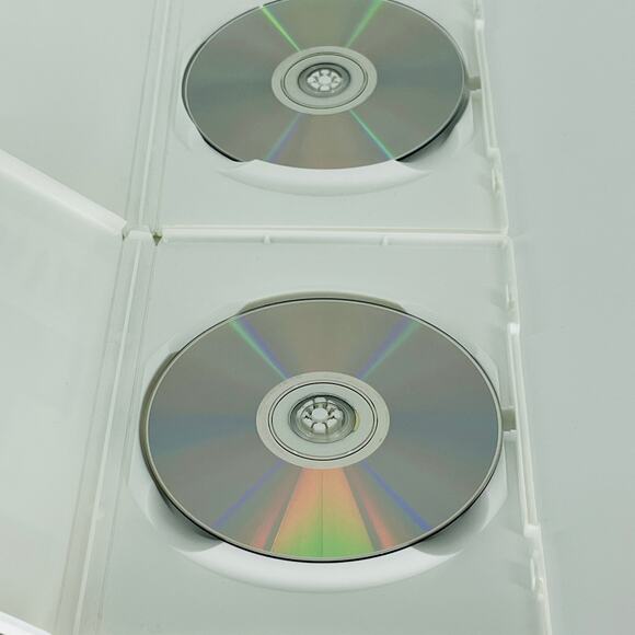 Mamma Mia! The Movie DVD 2-Disc Bundle - Good Used Condition - Picture 11 of 11